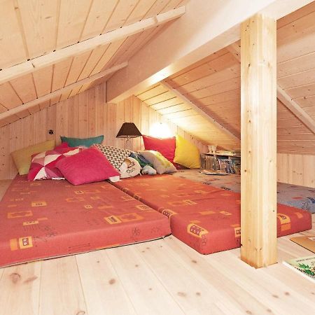 Three-Bedroom Holiday Home In Rodby 38 Kramnitse Exterior foto