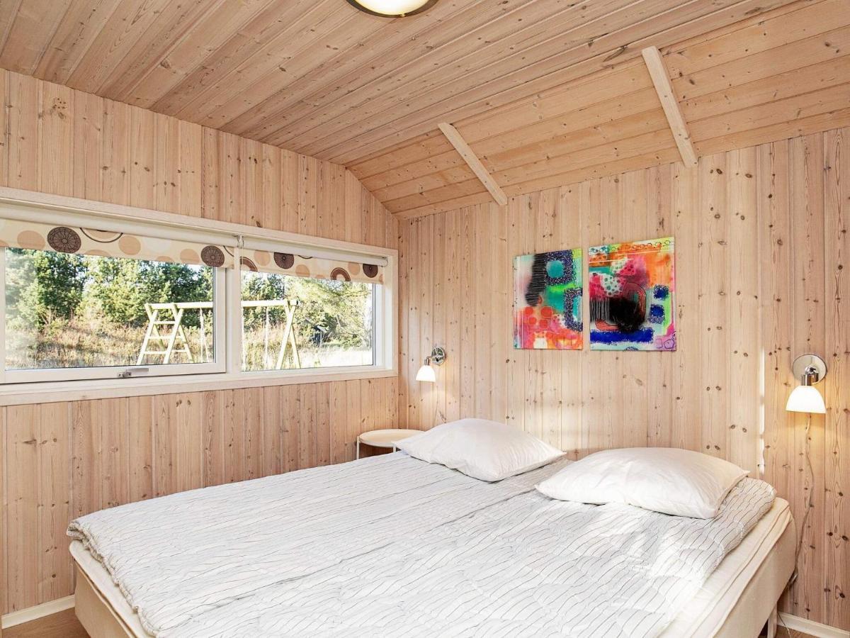 Three-Bedroom Holiday Home In Rodby 38 Kramnitse Exterior foto